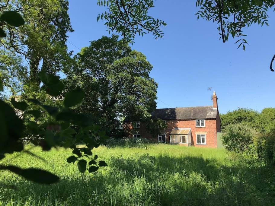 Priory Meadow Cottage Long Bennington エクステリア 写真