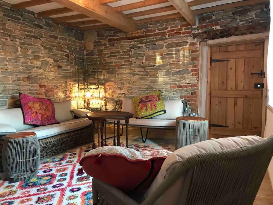 Priory Meadow Cottage Long Bennington エクステリア 写真