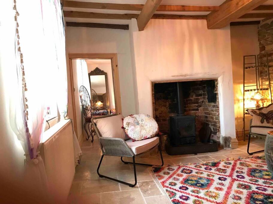 Priory Meadow Cottage Long Bennington エクステリア 写真